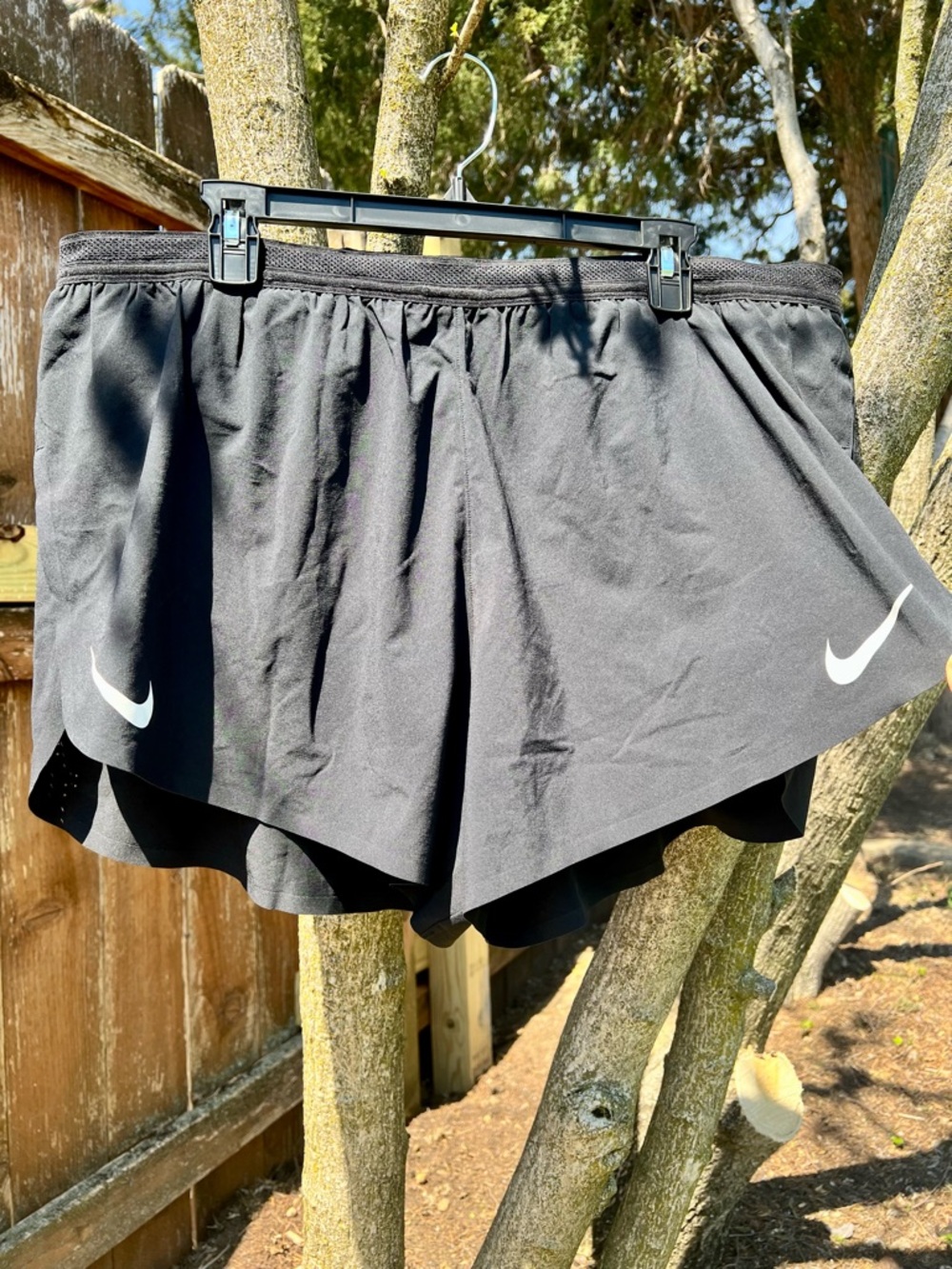 NWT XXL men’s Nike 4” Aeroswift Running Racing Shorts Black Fri-fit pockets cool